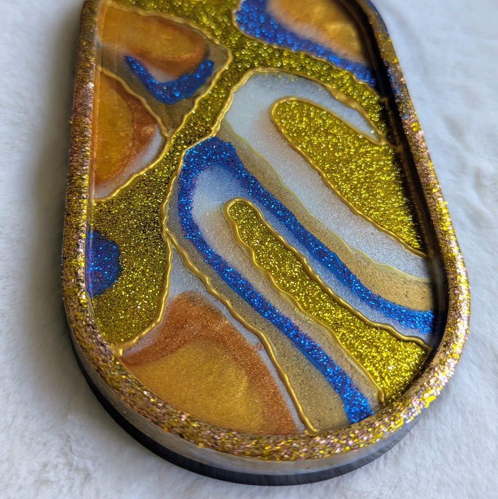 Gold & Blue Unique Geode-Inspired Jewelry Tray