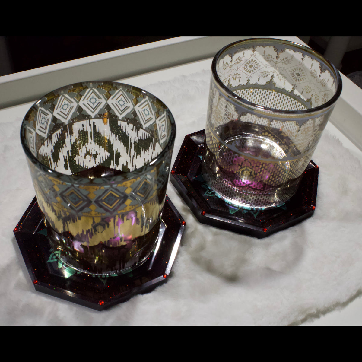 Dark Red Glitter Lotus Mandala Resin Coasters – Set of 4