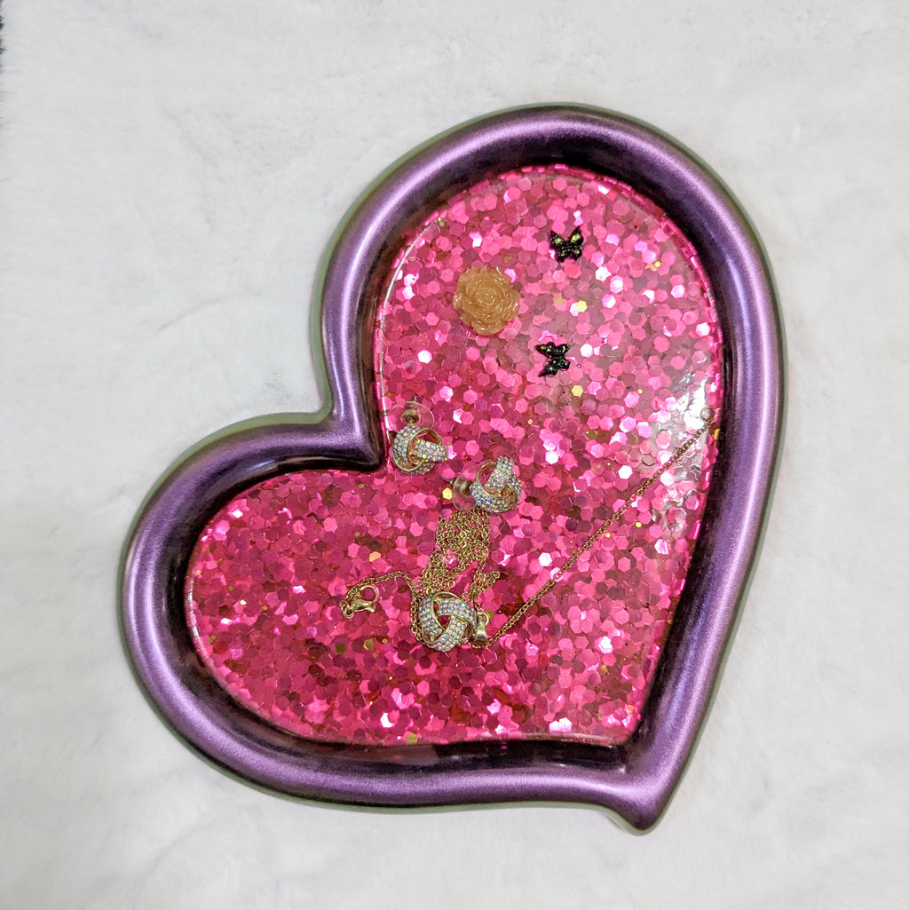 Pink Glitter Heart Resin Tray — Handcrafted Jewelry & Trinket Organizer