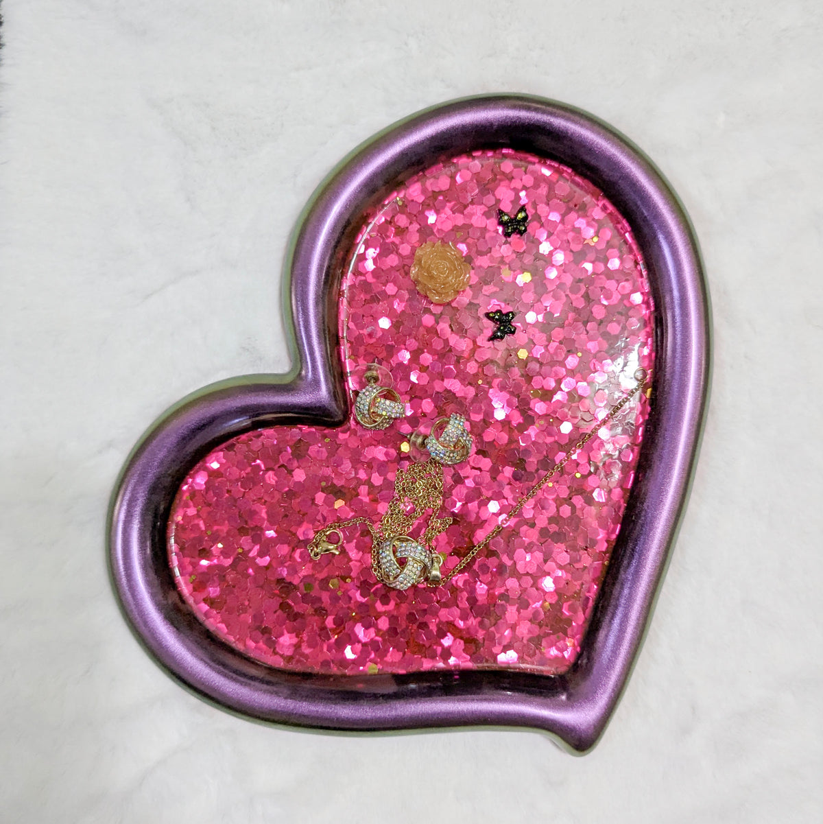 Pink Glitter Heart Resin Tray — Handcrafted Jewelry & Trinket Organizer