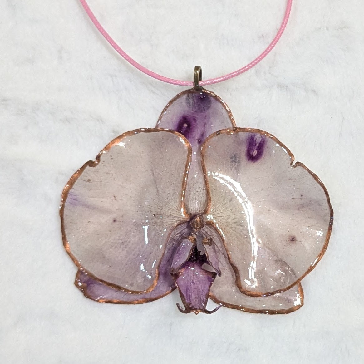Unique Orchid Flower Resin Pendant Necklace – Copper-Edged Botanical Jewelry