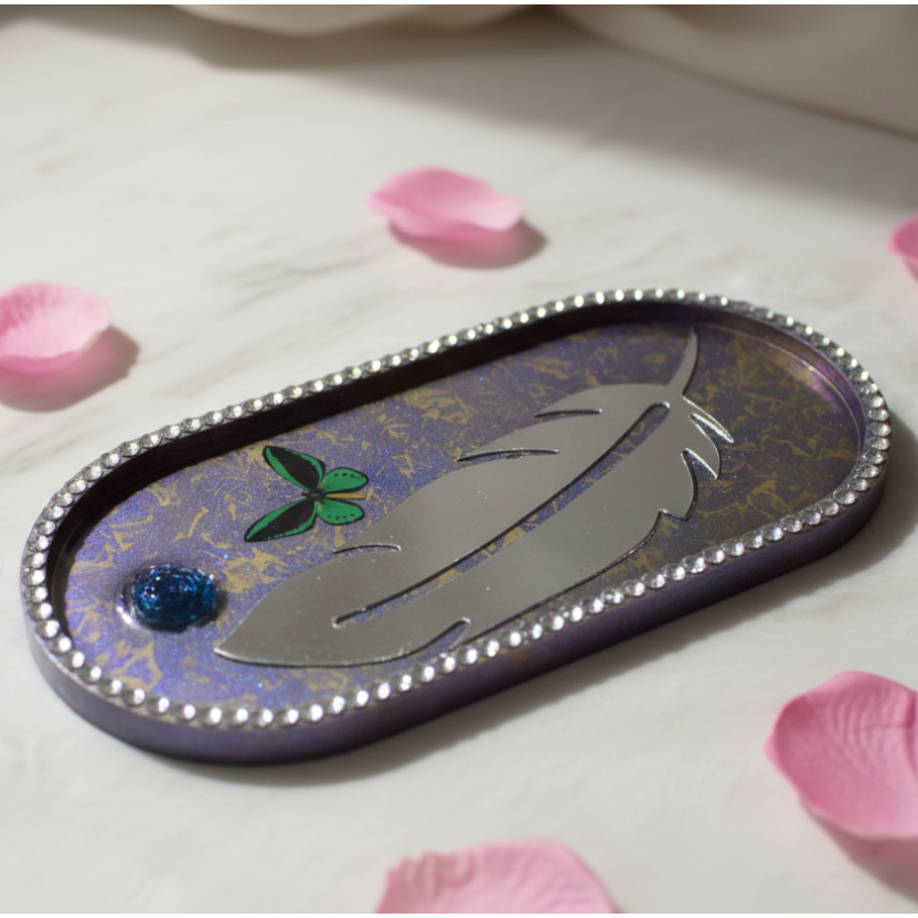 Tray on white marble with roses